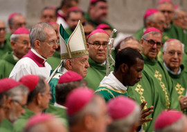 Copertina della news Sinodo, la Chiesa italiana<br>di fronte a se stessa